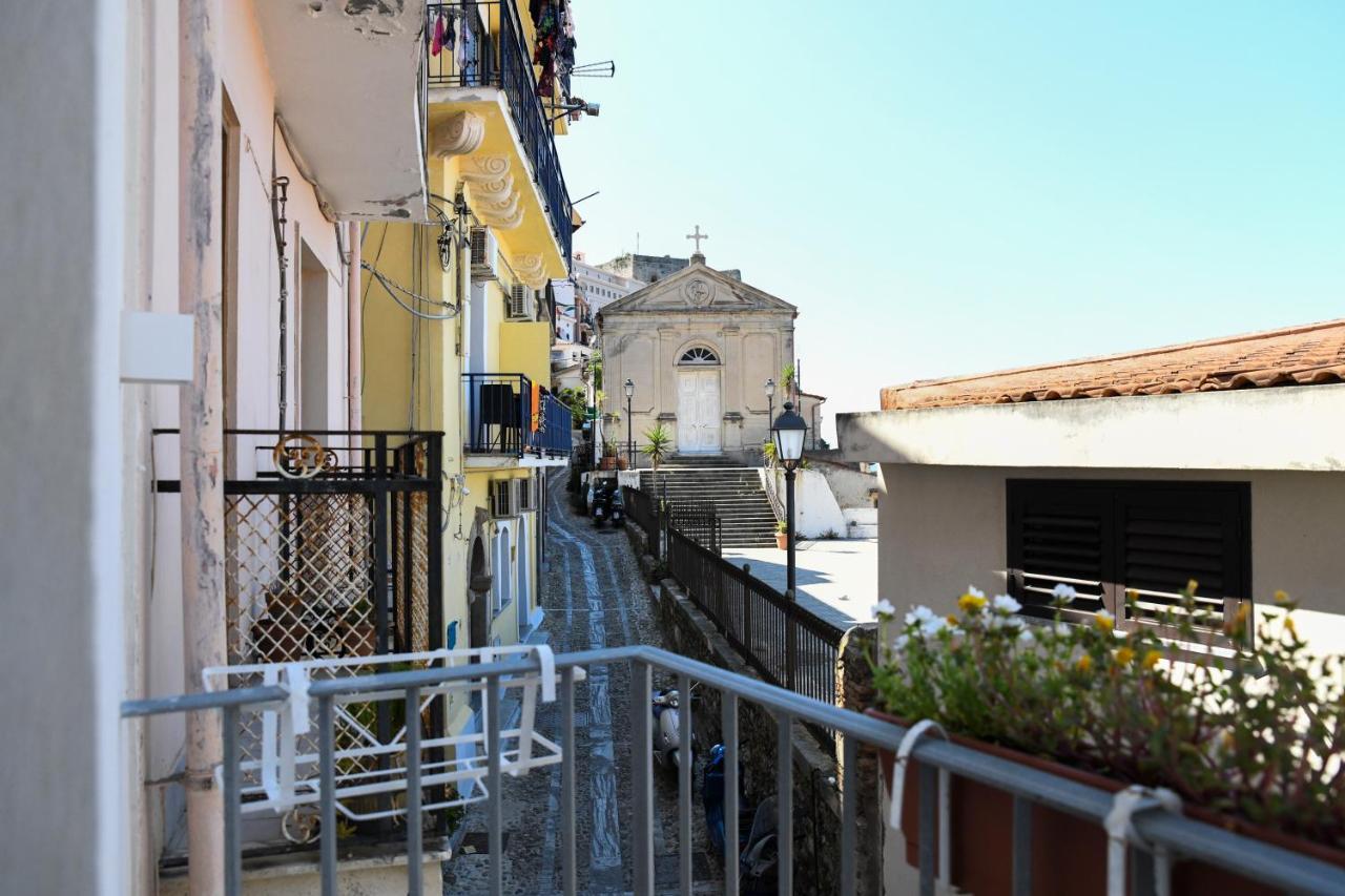 Signora Tita B&B Chianalea - Scilla Eksteriør bilde